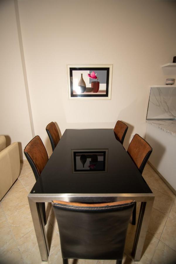 Ami Apartament Vlorë Exterior foto