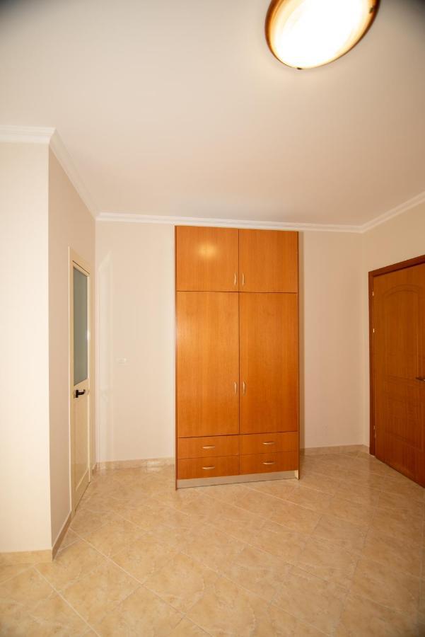 Ami Apartament Vlorë Exterior foto